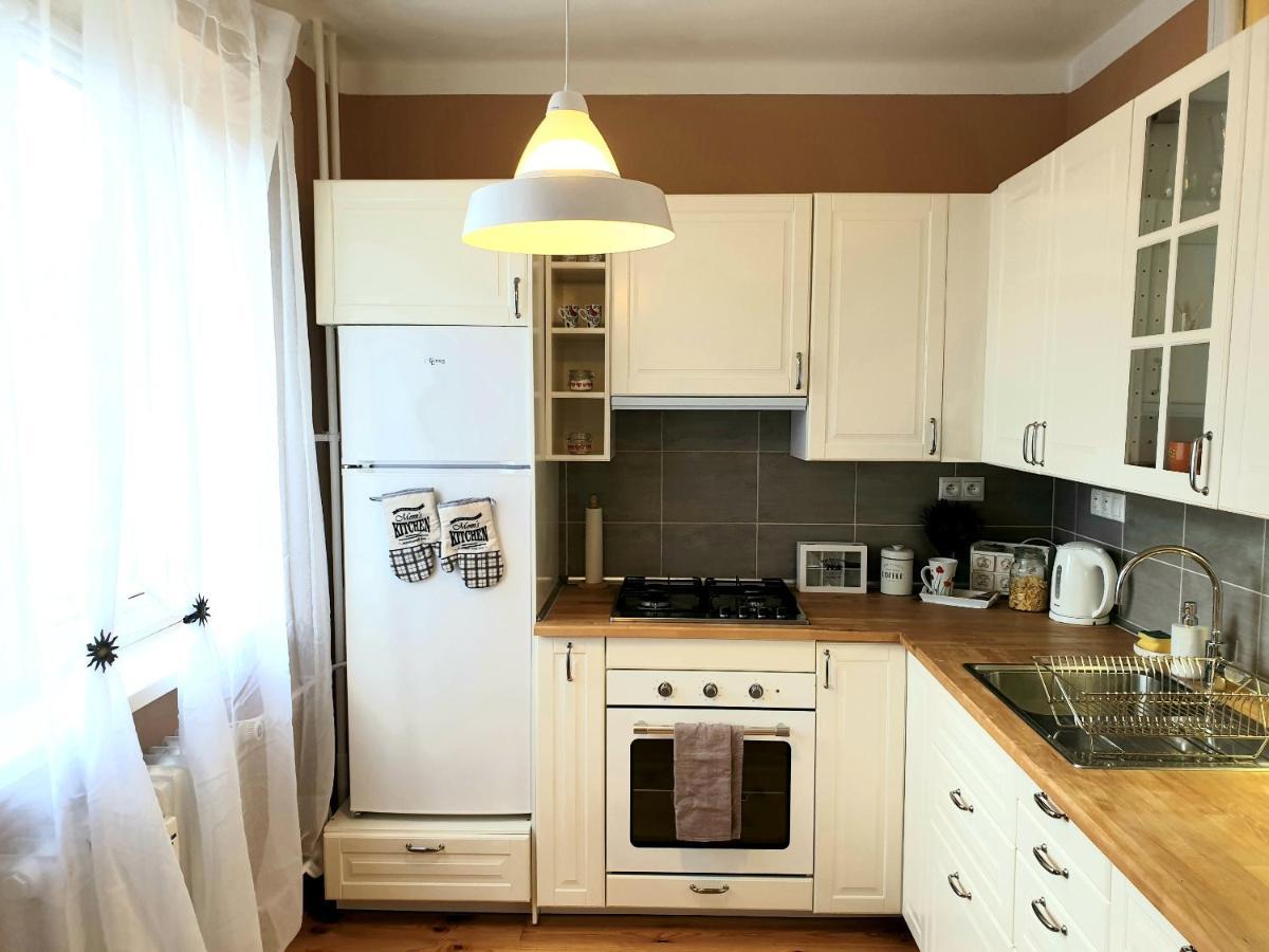 Apartman Central, Self Check In 24 H, Free Parking Banská Bystrica Exterior photo