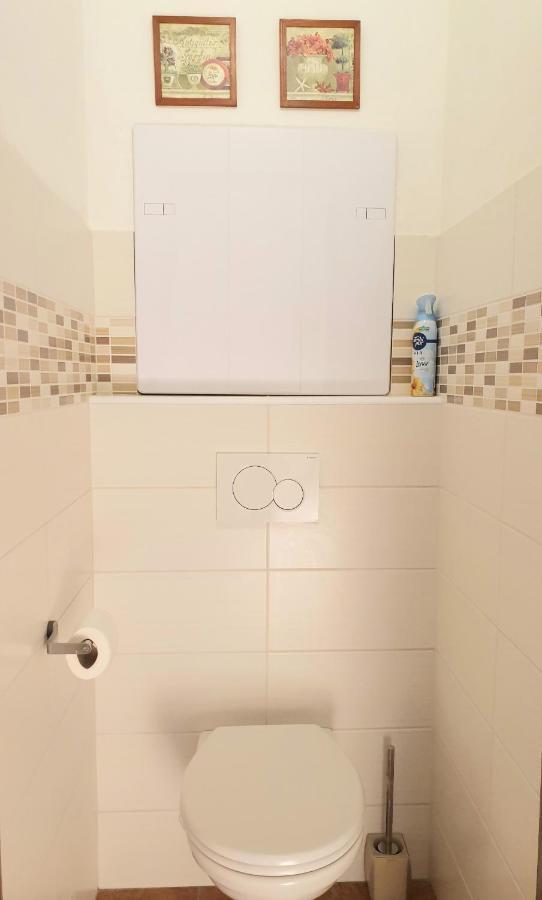 Apartman Central, Self Check In 24 H, Free Parking Banská Bystrica Exterior photo
