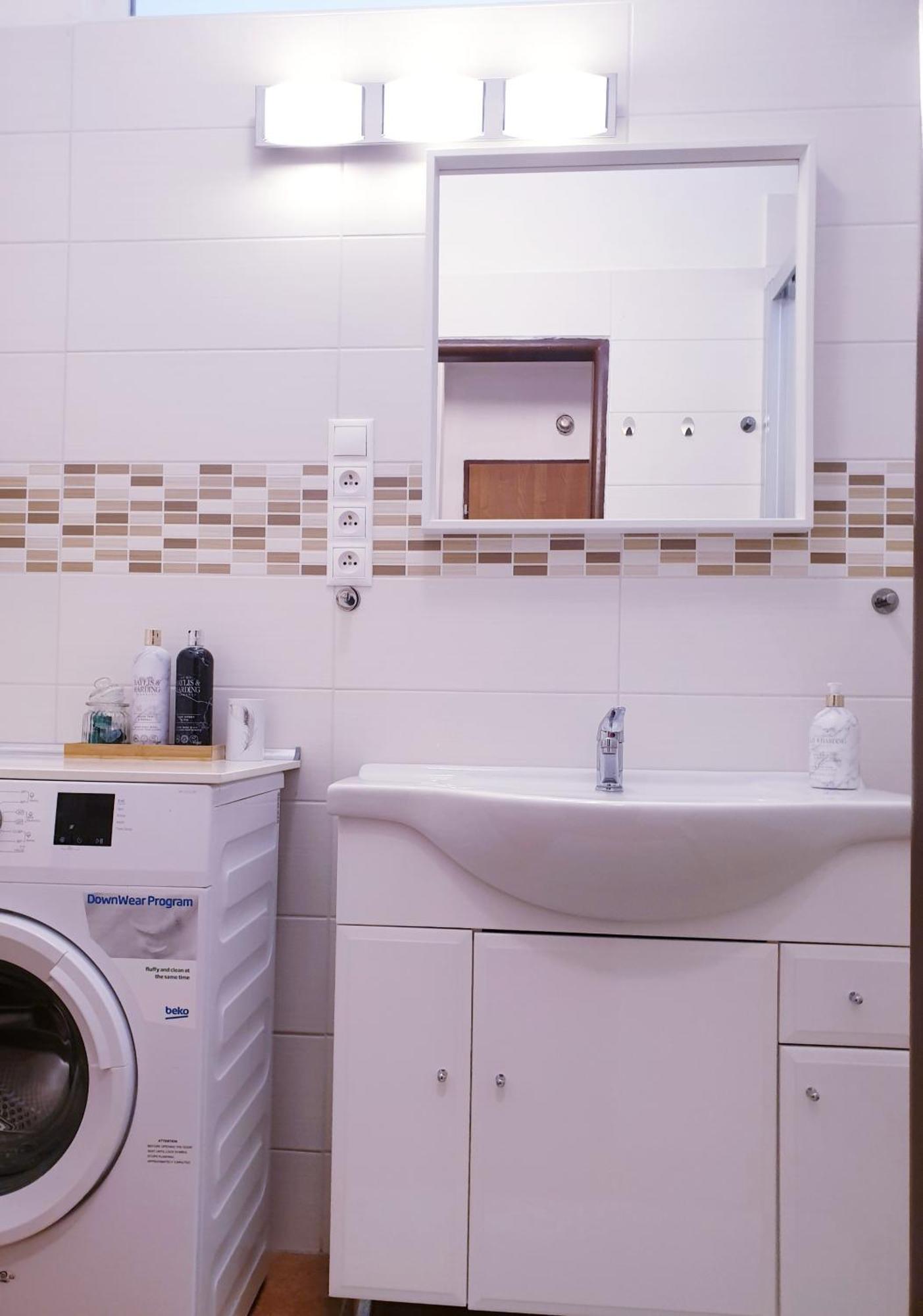 Apartman Central, Self Check In 24 H, Free Parking Banská Bystrica Exterior photo